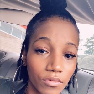 Meet your Posher, Rickita